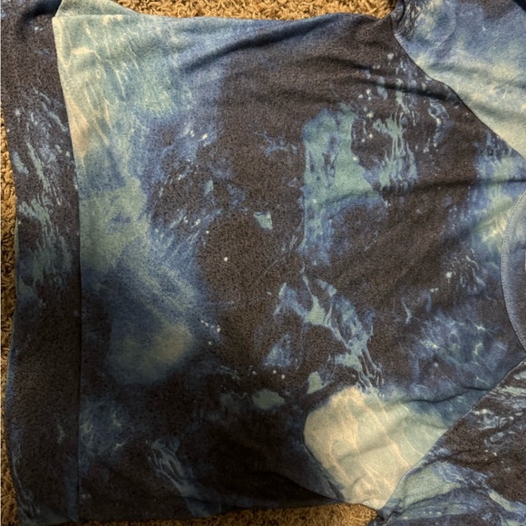 Sweatshirt - Picture 2 of 3